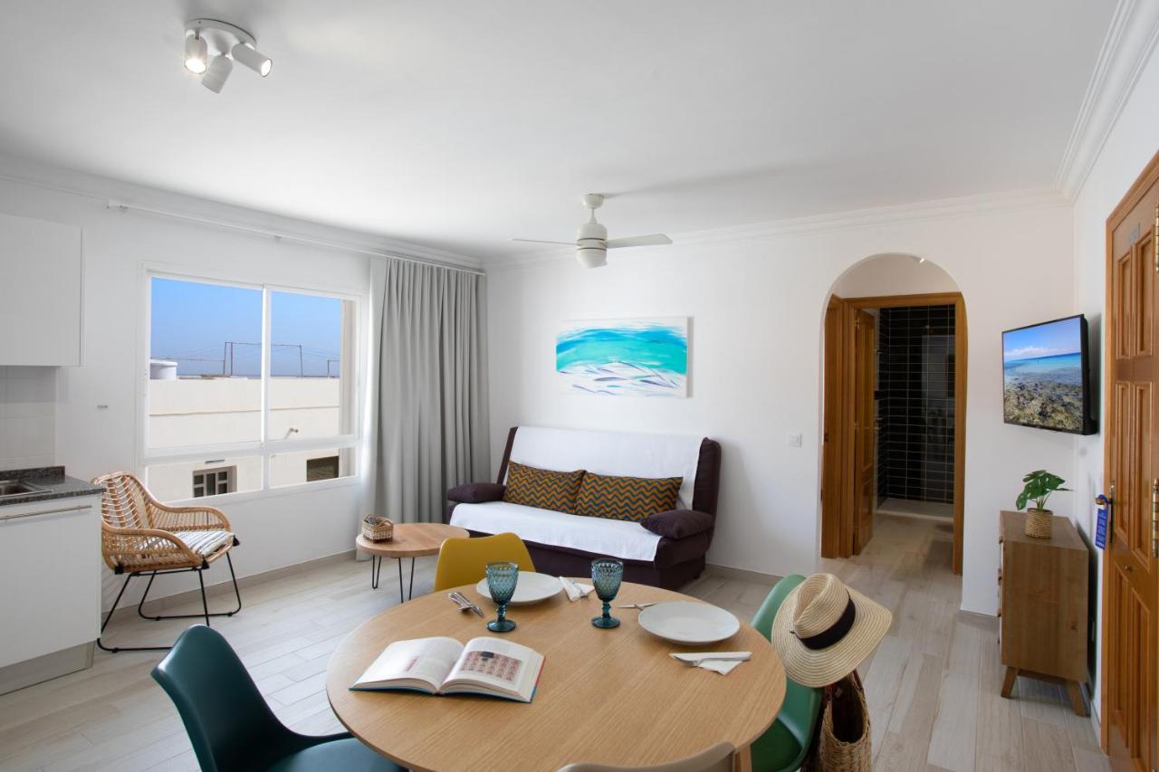 Altavista Apartahotel-adults Only Over 14